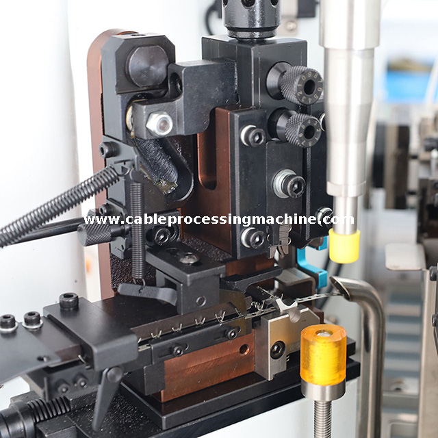 Fully Automatic Cable Single End Crimping Machine